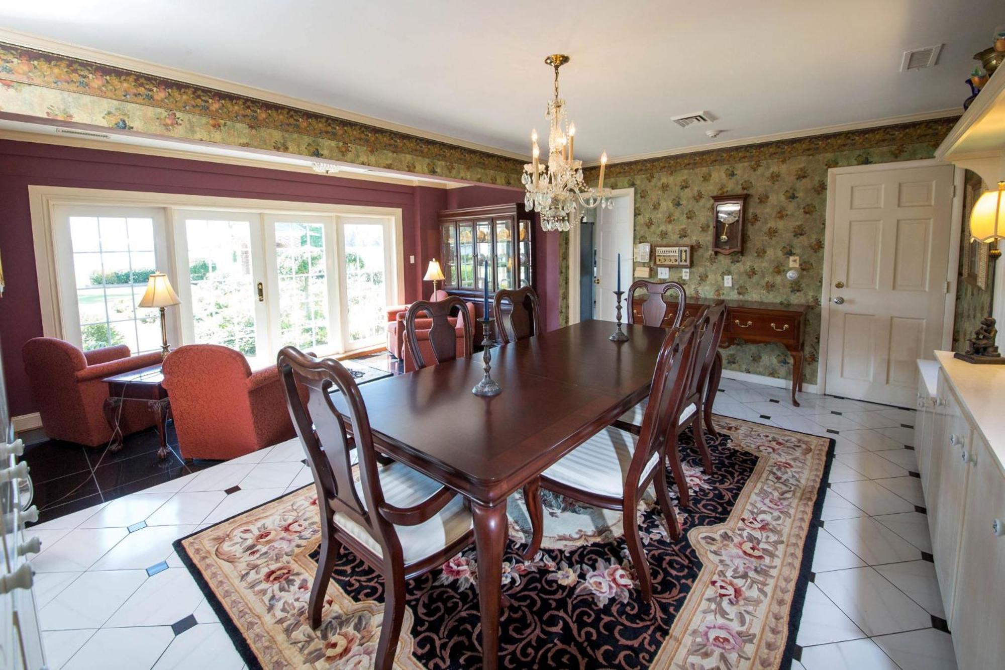Kingsbay Mansion And Vacation Rental Houses Marion Room photo
