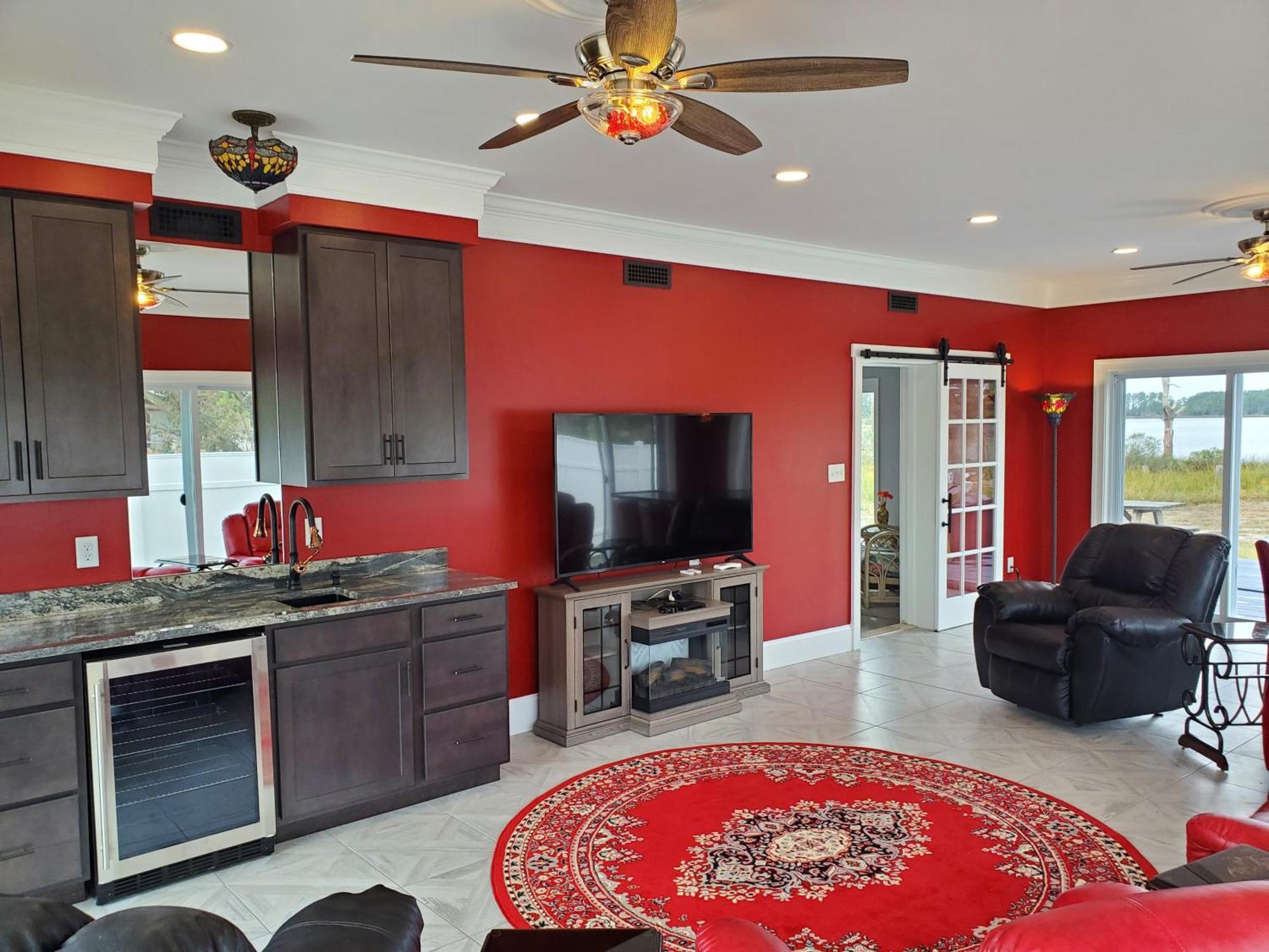 Kingsbay Mansion And Vacation Rental Houses Marion Room photo